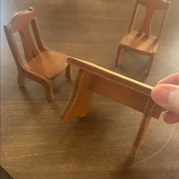 Vintage dollhouse furniture - Picture 5 of 15